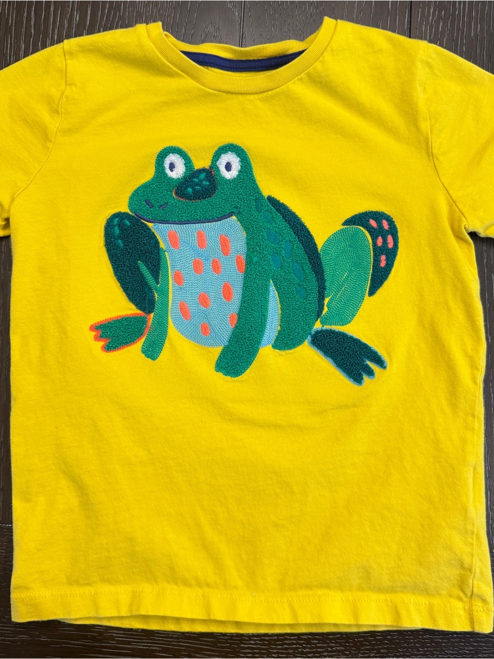 Mini Boden Boy’s 6-7 Yellow Textured Frog Short Sleeve Tee Cotton EUC